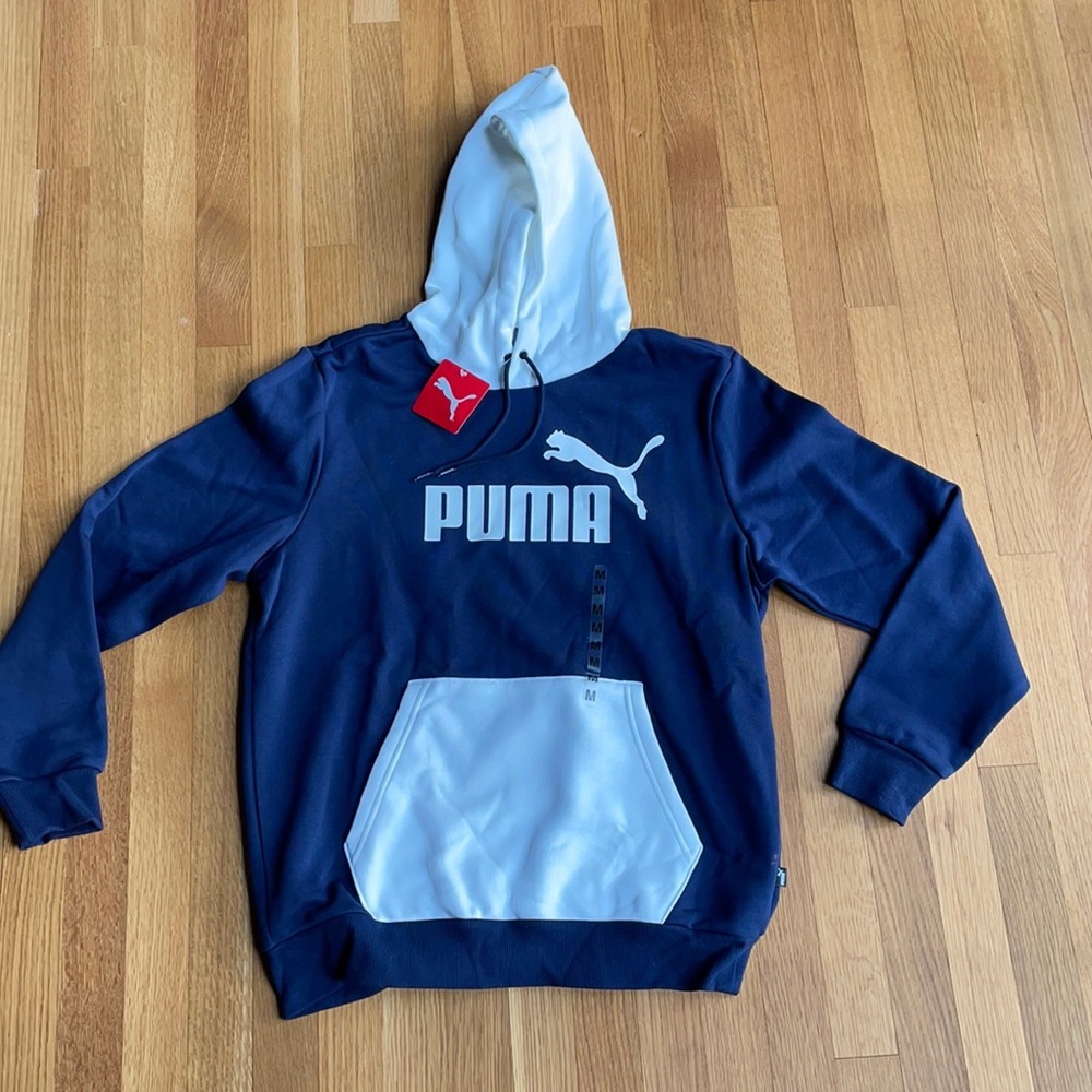 PUMA hoodie NWT navy and white sz M